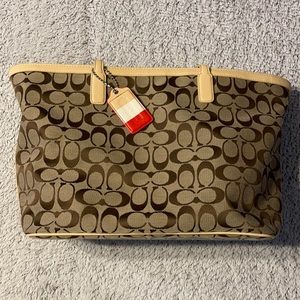 Coach tote bag